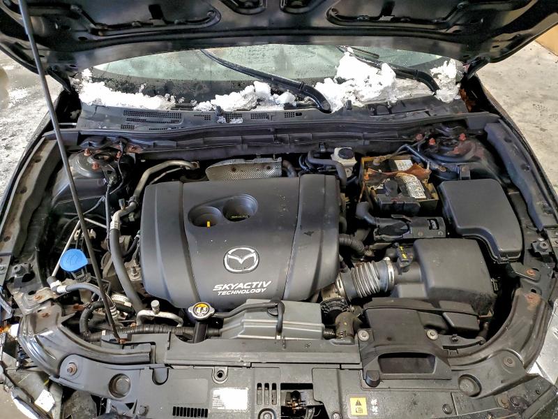 Фото 11 - MAZDA 3