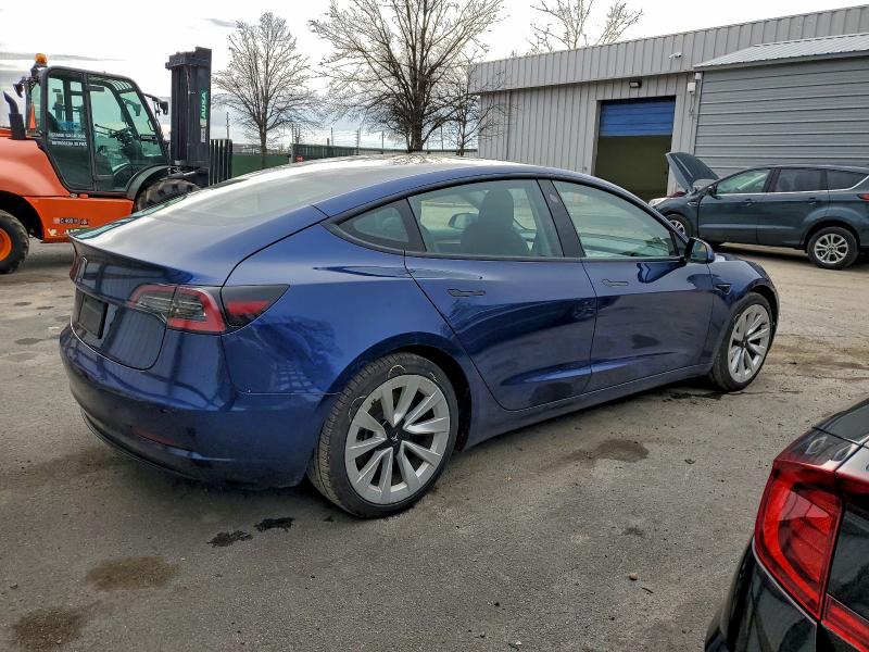 Фото 3 - TESLA MODEL 3