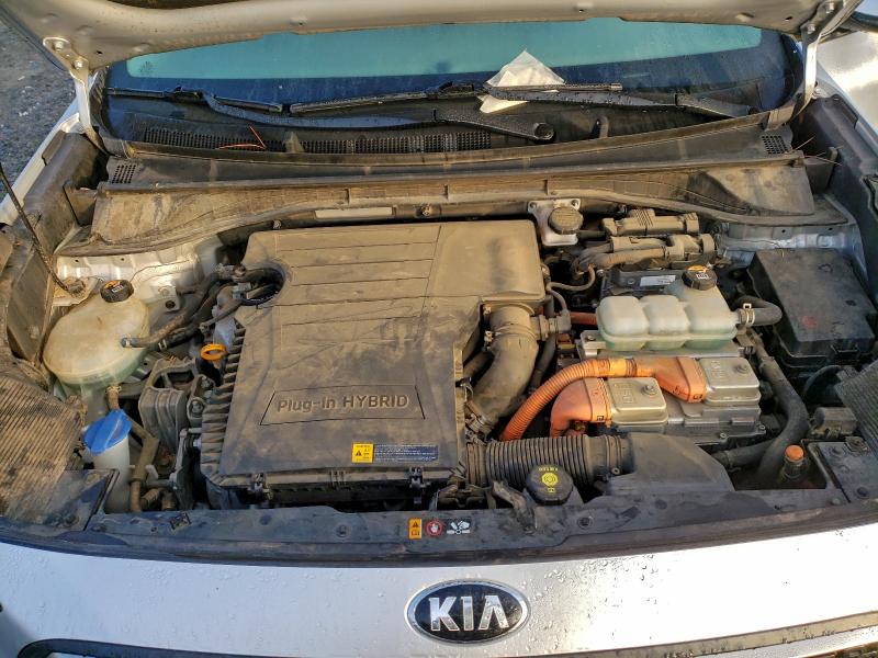 Фото 11 - KIA NIRO