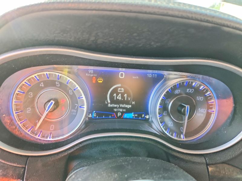 Фото 9 - CHRYSLER 300