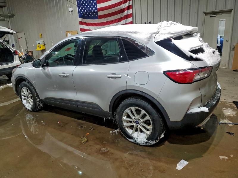 Фото 2 - FORD ESCAPE