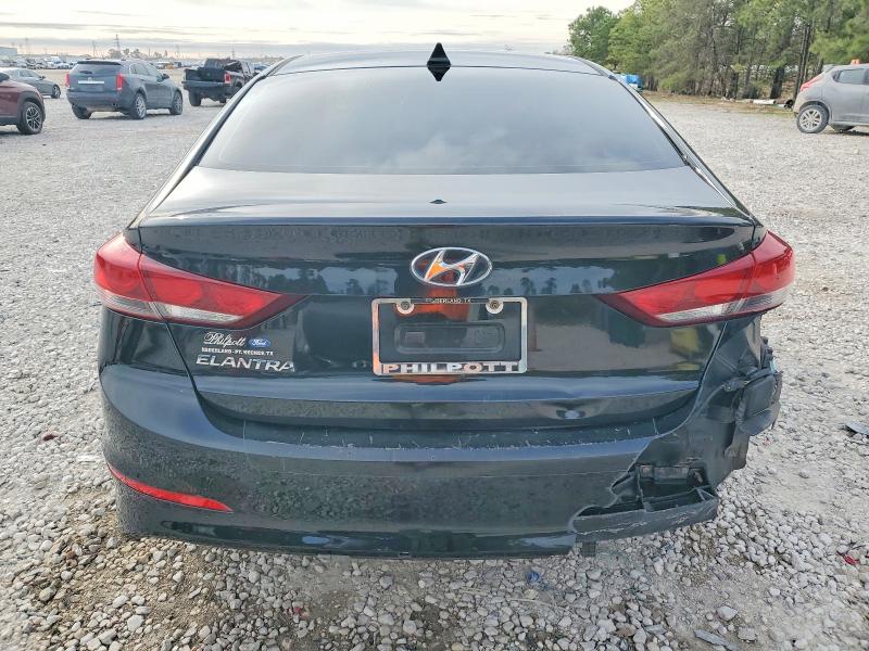 Фото 6 - HYUNDAI ELANTRA