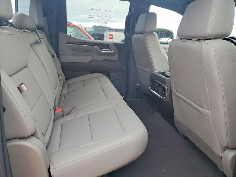 Фото 10 - GMC SIERRA