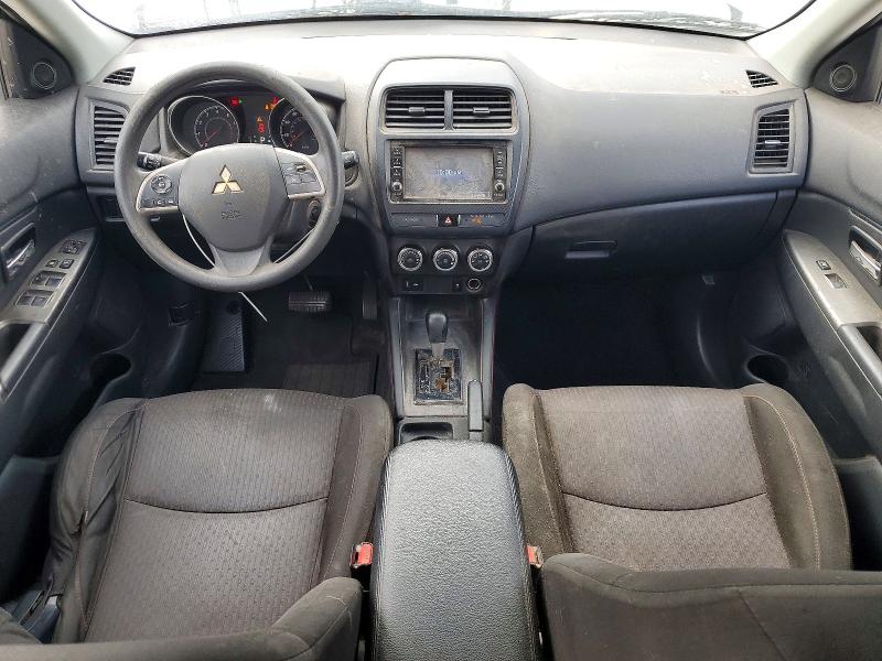 Фото 8 - MITSUBISHI OUTLANDER