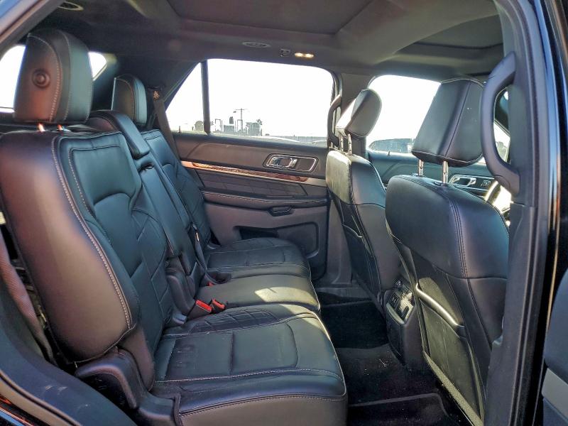 Фото 11 - FORD EXPLORER