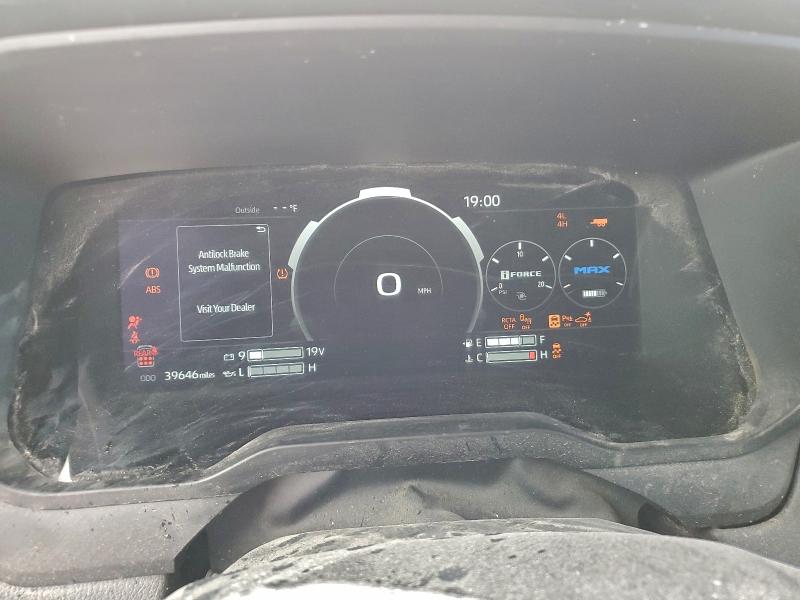 Фото 9 - TOYOTA SEQUOIA