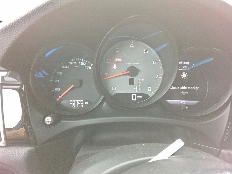 Фото 9 - PORSCHE MACAN