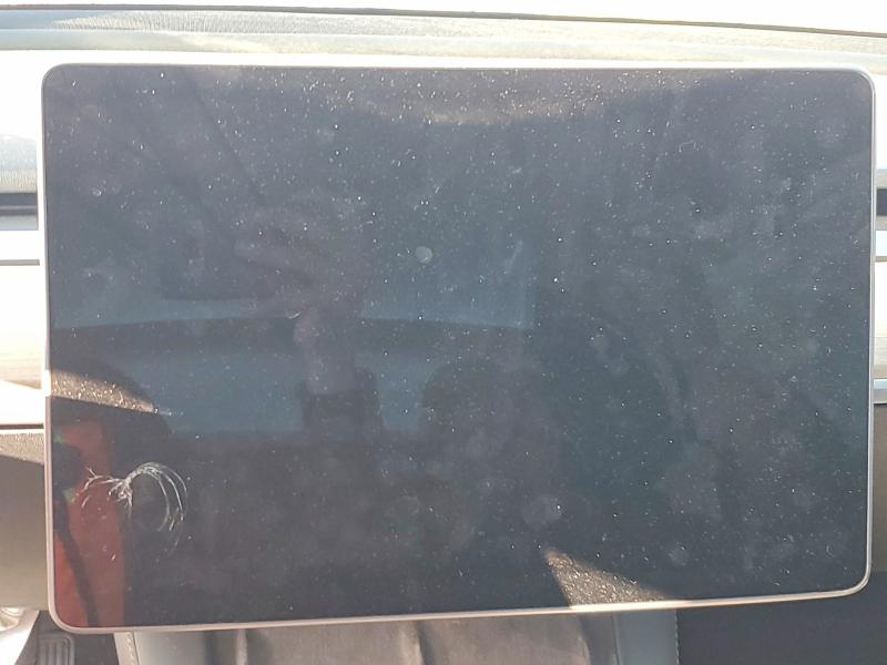 Фото 9 - TESLA MODEL 3