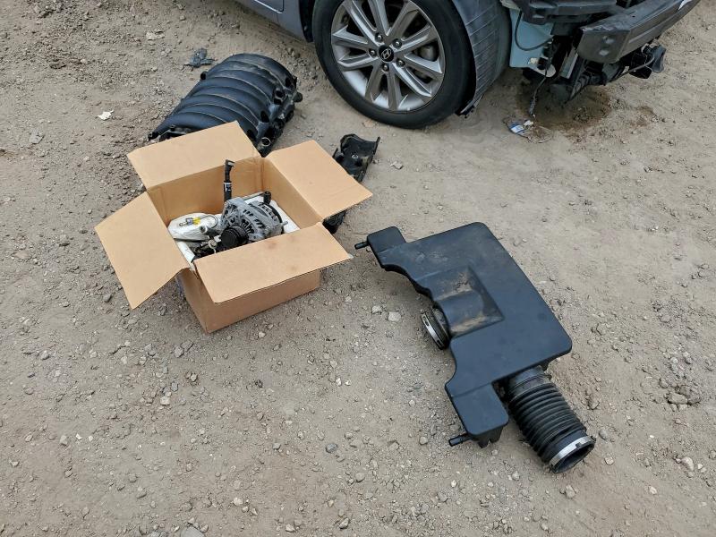 Фото 13 - CHEVROLET TAHOE