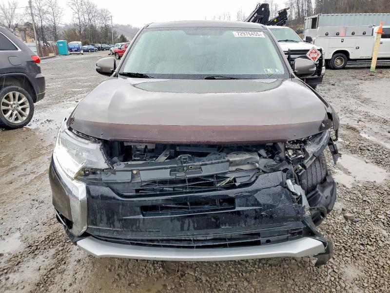 Фото 5 - MITSUBISHI OUTLANDER