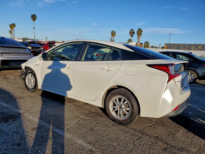 Фото 2 - TOYOTA PRIUS