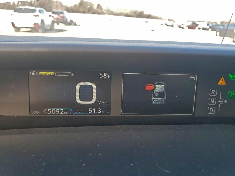 Фото 9 - TOYOTA PRIUS