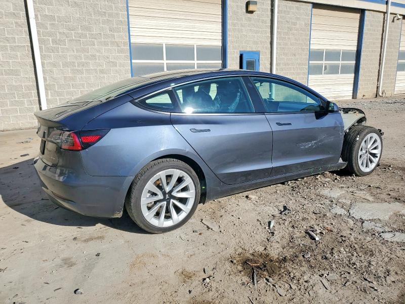 Фото 3 - TESLA MODEL 3