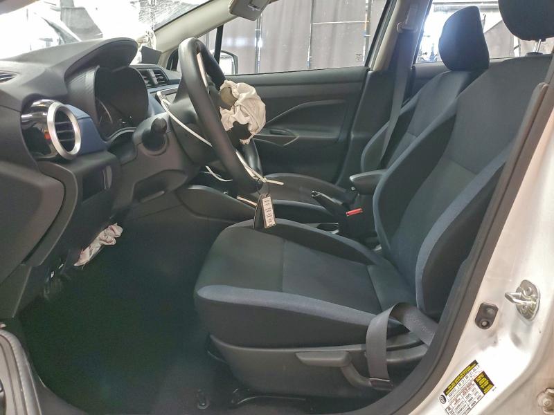 Фото 7 - NISSAN VERSA