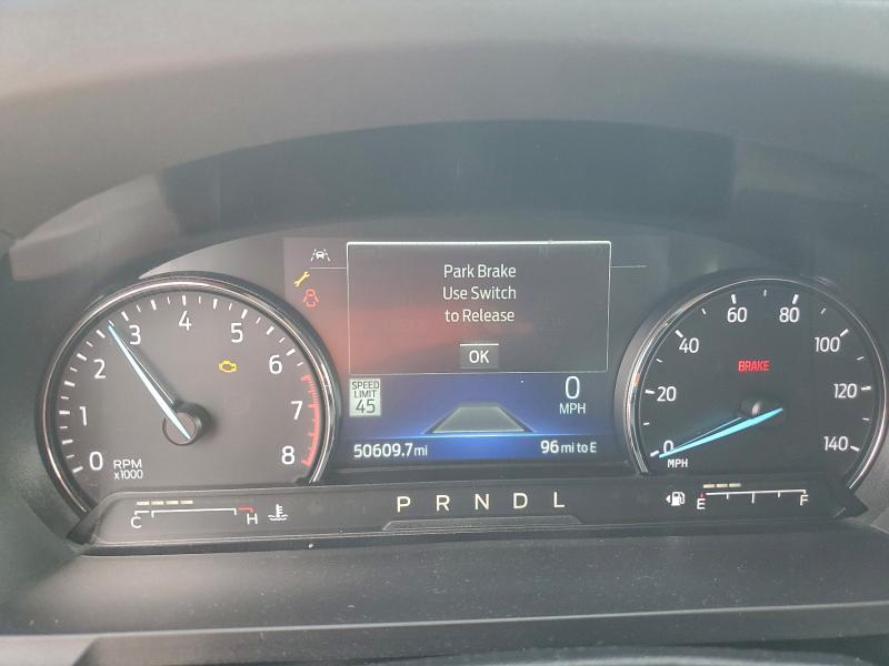 Фото 9 - FORD EXPLORER