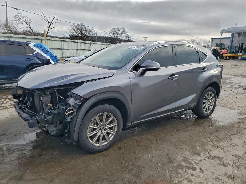 Фото 1 - LEXUS NX