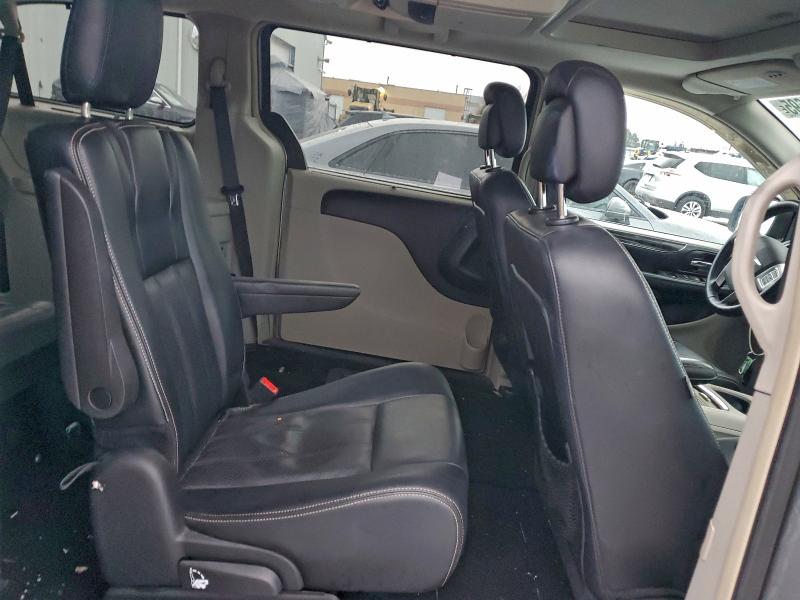 Фото 11 - CHRYSLER MINIVAN