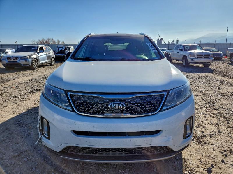 Фото 5 - KIA SORENTO