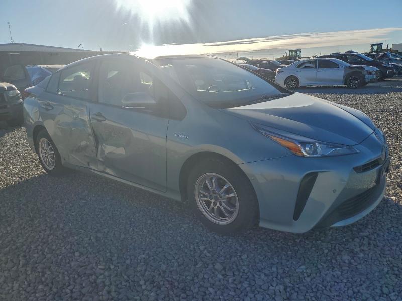 Фото 4 - TOYOTA PRIUS