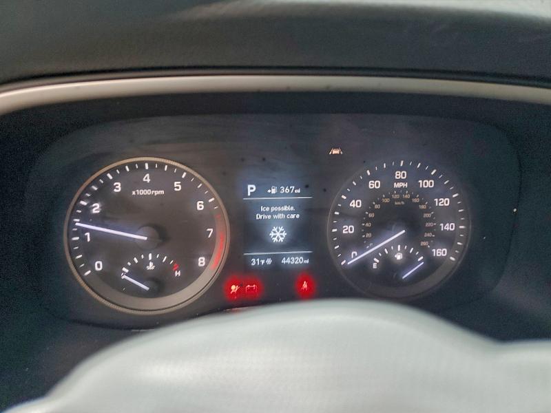 Фото 9 - HYUNDAI TUCSON