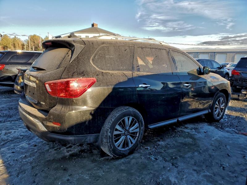 Фото 3 - NISSAN PATHFINDER