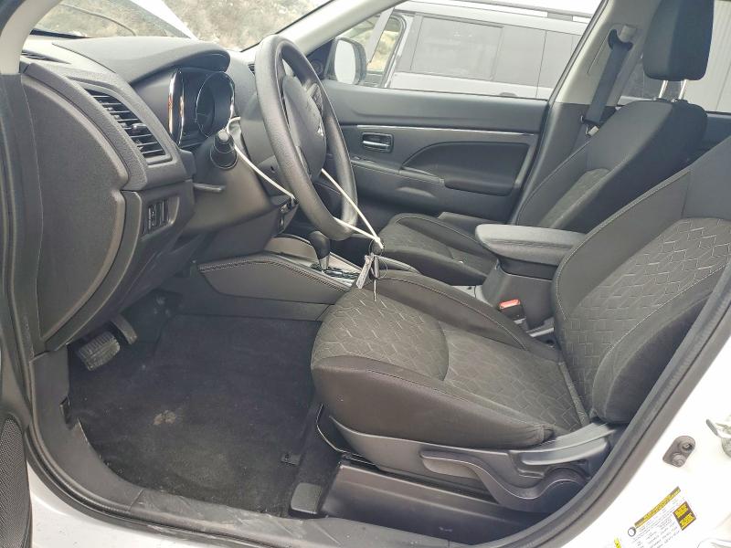 Фото 7 - MITSUBISHI OUTLANDER