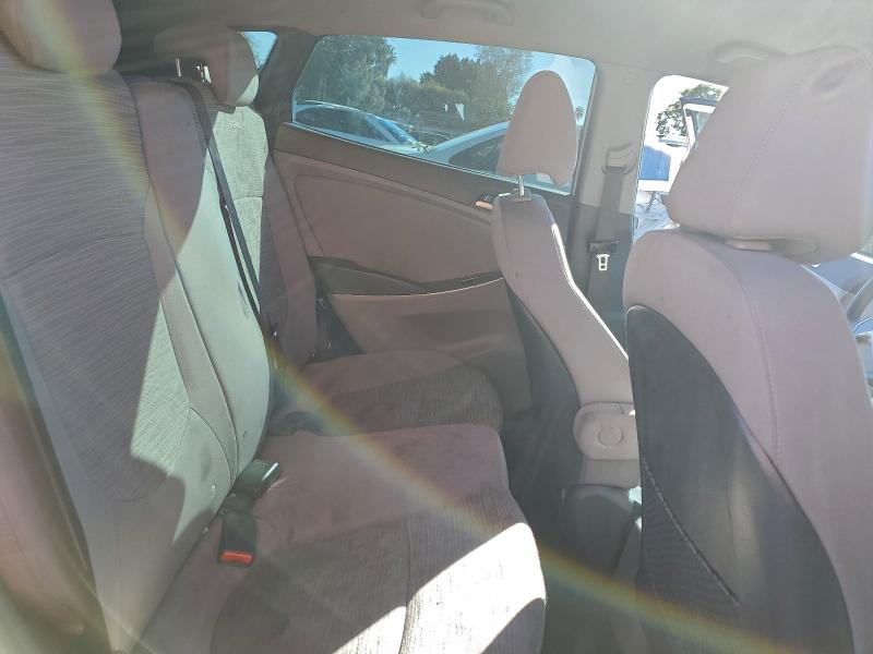 Фото 10 - HYUNDAI ACCENT