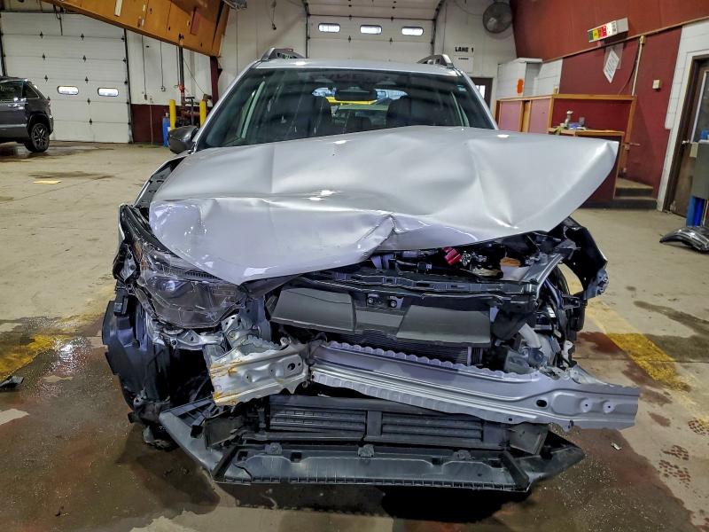 Фото 5 - SUBARU FORESTER