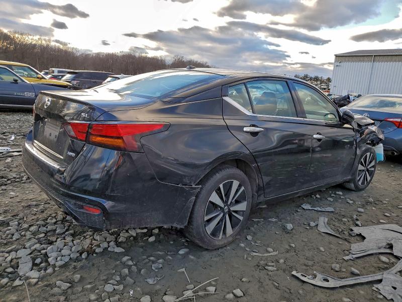 Фото 3 - NISSAN ALTIMA