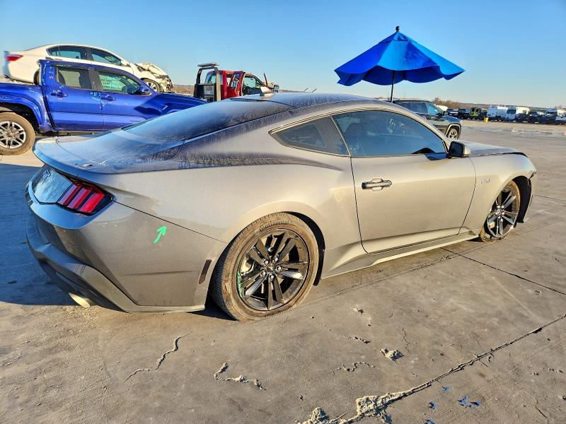 Фото 3 - FORD MUSTANG