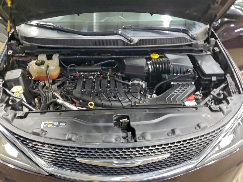 Фото 12 - CHRYSLER PACIFICA