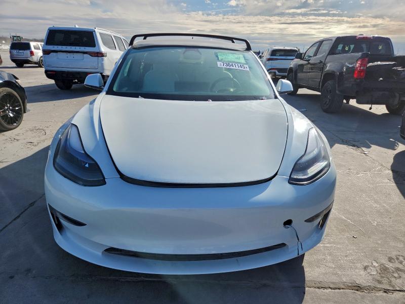 Фото 5 - TESLA MODEL 3