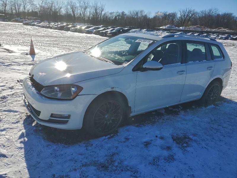 Фото 1 - VOLKSWAGEN GOLF