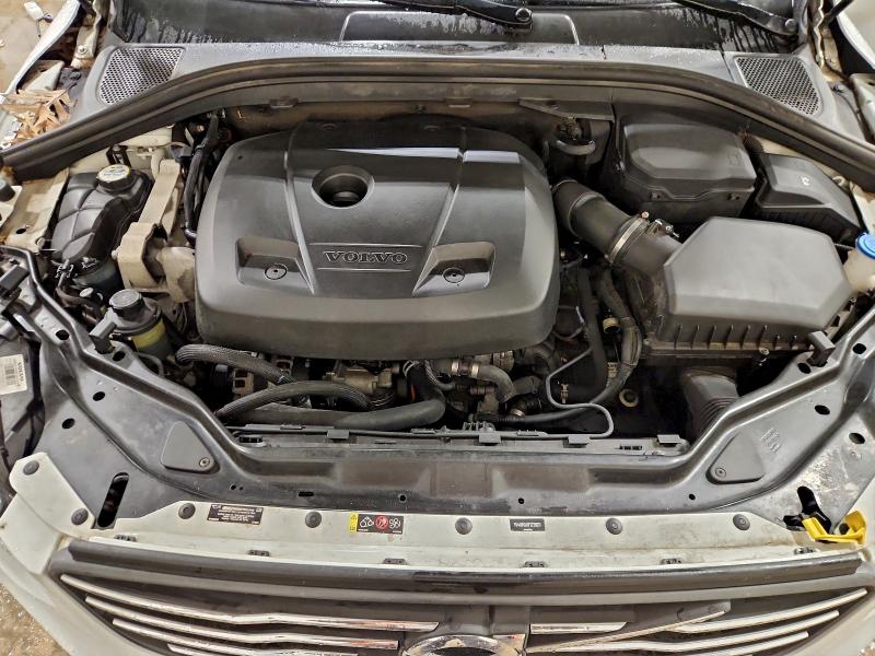 Фото 12 - VOLVO XC60