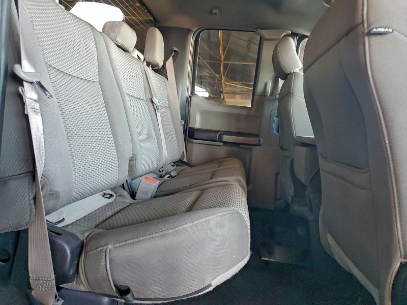 Фото 10 - FORD F-150