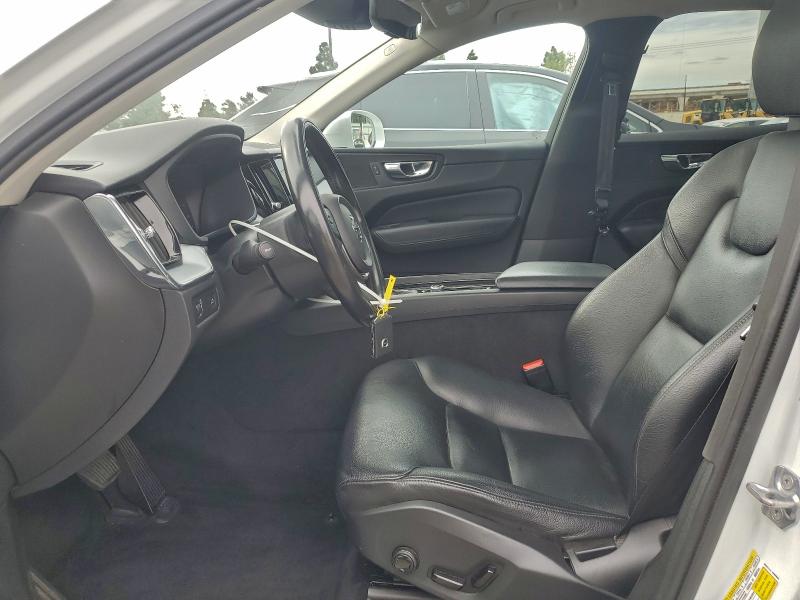 Фото 7 - VOLVO XC60