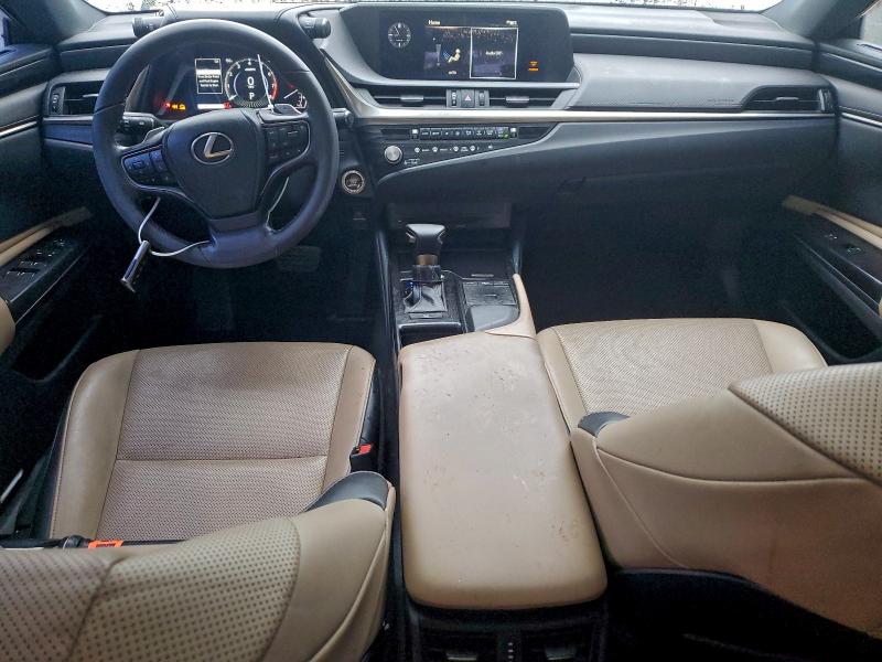 Фото 8 - LEXUS ES350