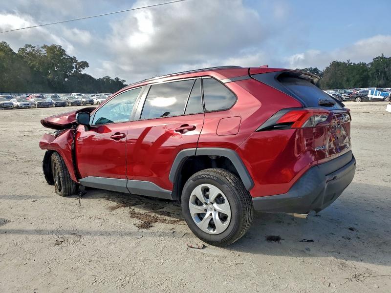 Фото 2 - TOYOTA RAV4