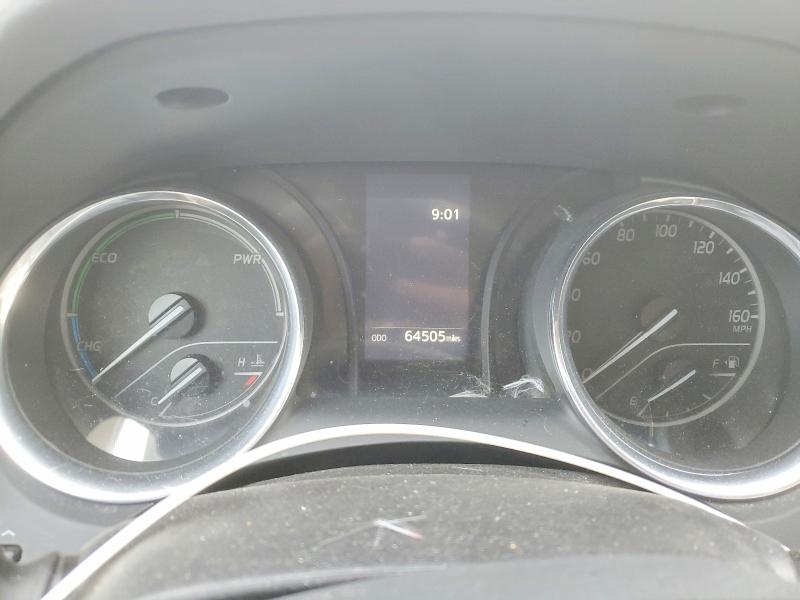 Фото 9 - TOYOTA CAMRY