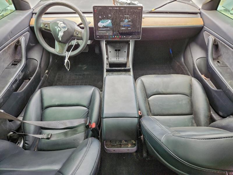 Фото 8 - TESLA MODEL 3