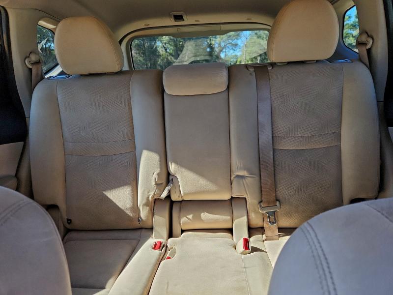 Фото 10 - NISSAN ROGUE