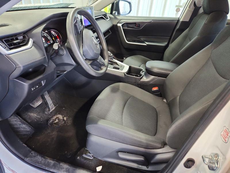 Фото 7 - TOYOTA RAV4