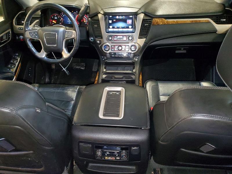 Фото 8 - GMC YUKON