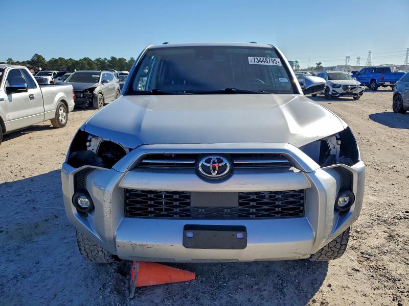 Фото 5 - TOYOTA 4RUNNER