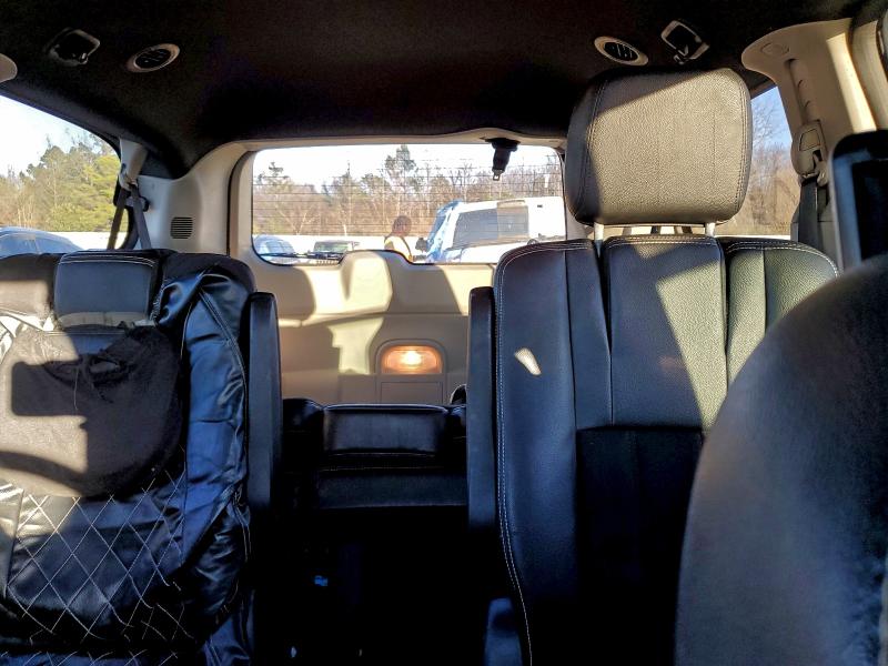 Фото 10 - DODGE CARAVAN