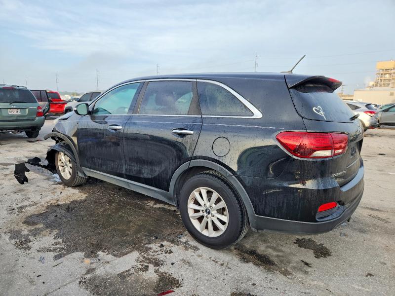 Фото 2 - KIA SORENTO