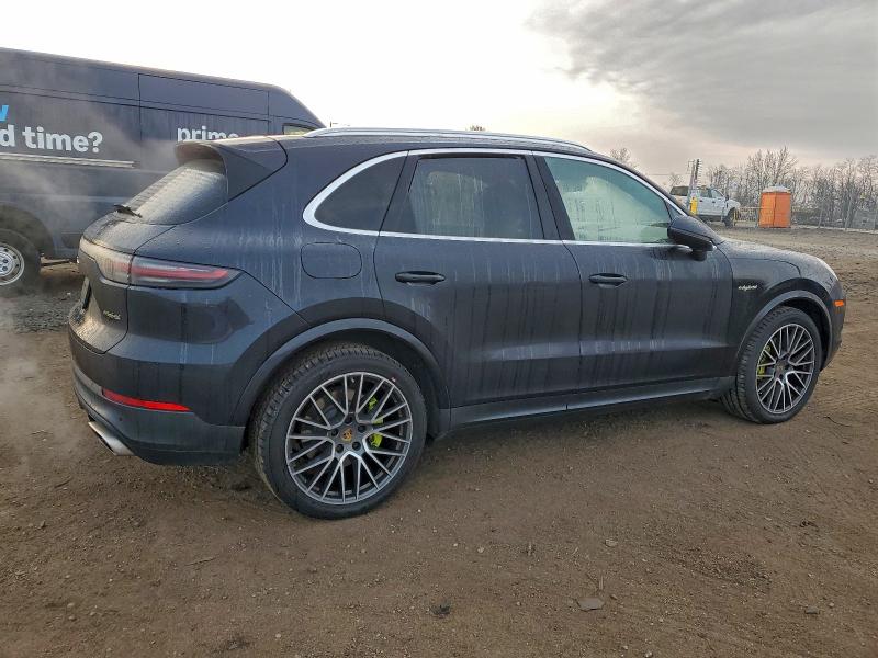 Фото 3 - PORSCHE CAYENNE