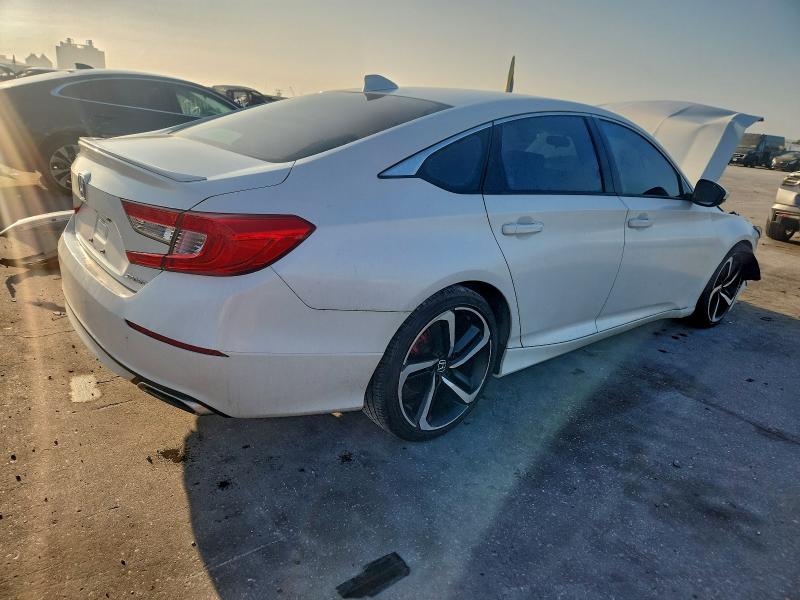 Фото 3 - HONDA ACCORD