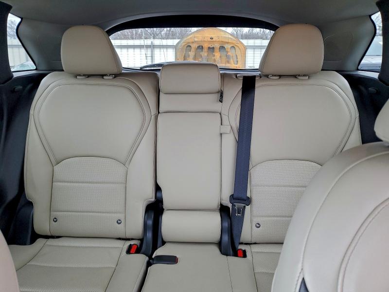 Фото 10 - INFINITI QX50