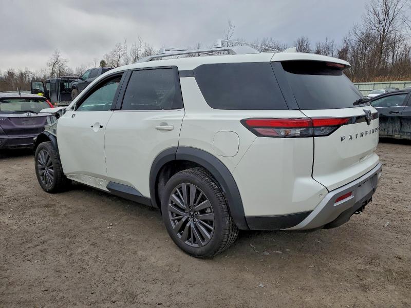 Фото 2 - NISSAN PATHFINDER